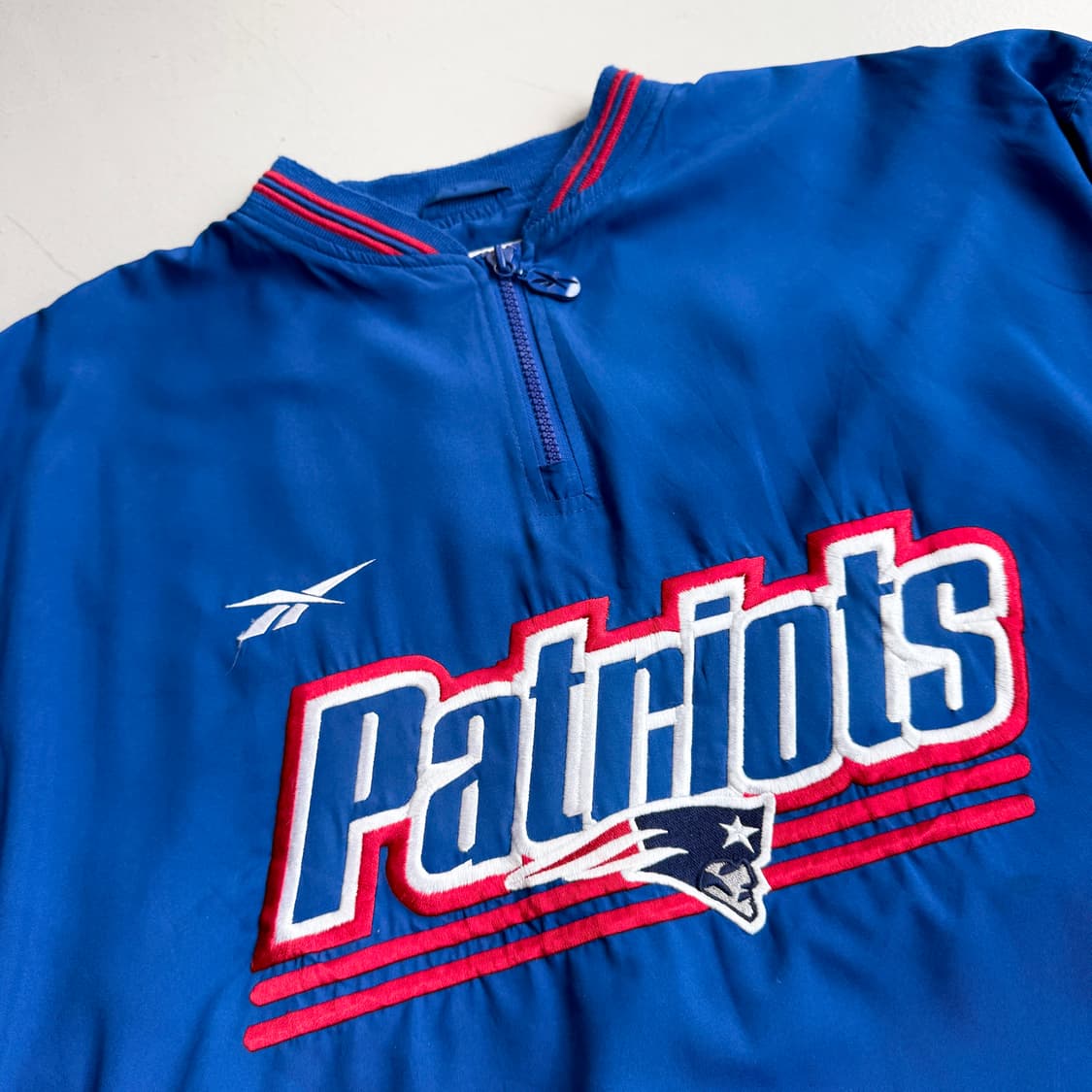 리복 X NFL 00s 패트리어츠 올드스쿨 웜업 바람막이 자켓 상품이미지3