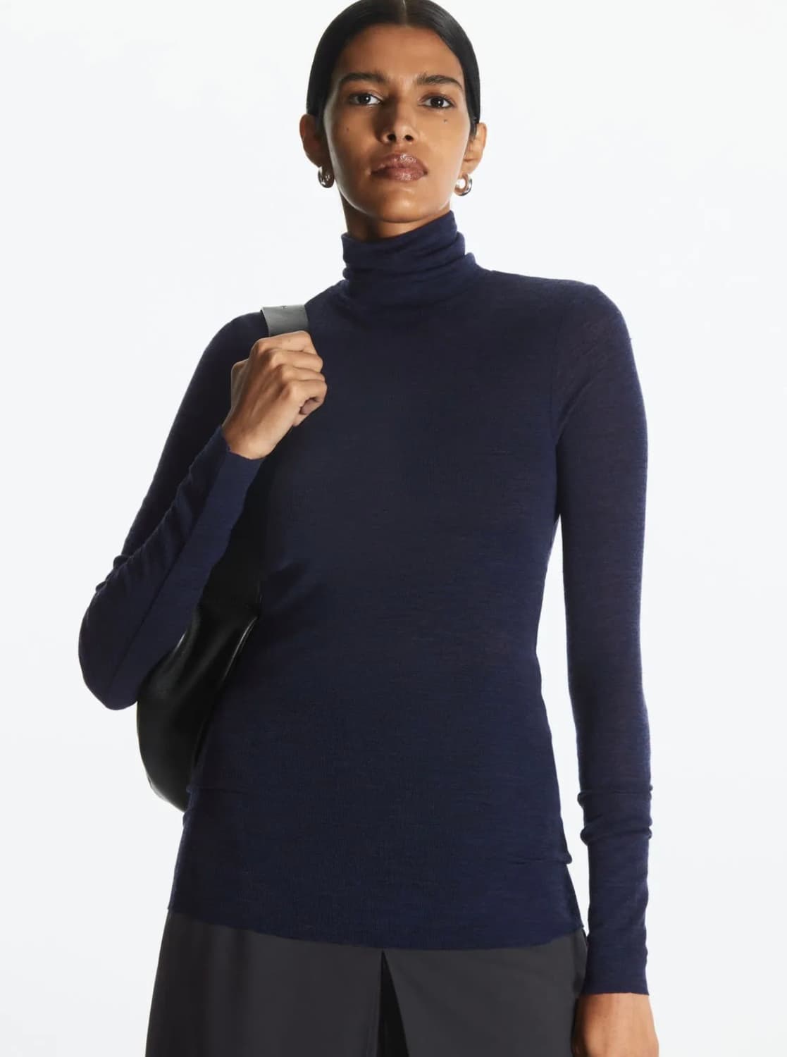 코스 울 터틀넥 네이비 상품이미지1