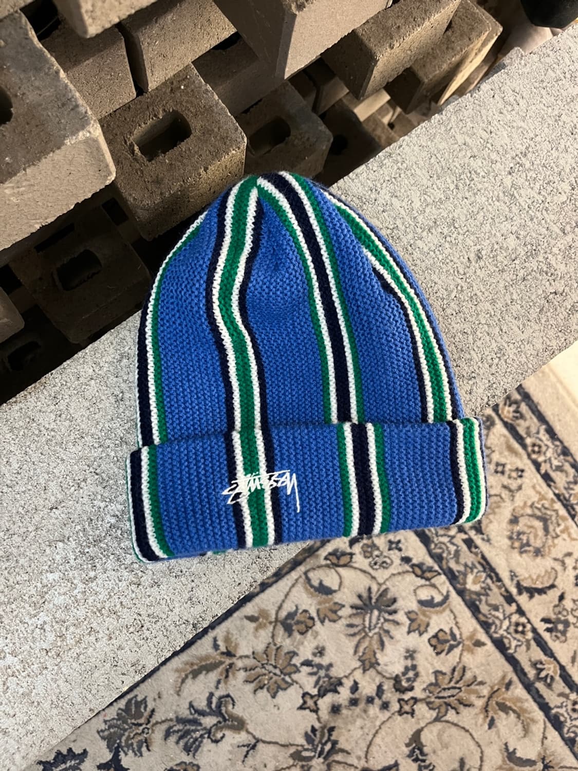 스투시 버티칼 스트라이프 비니 상품이미지1