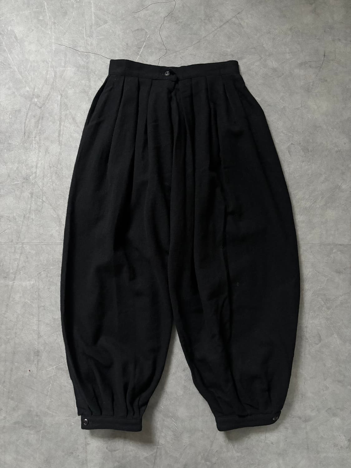 Comme des Garcons 꼼데가르송 블랙 벌룬 팬츠 상품이미지4