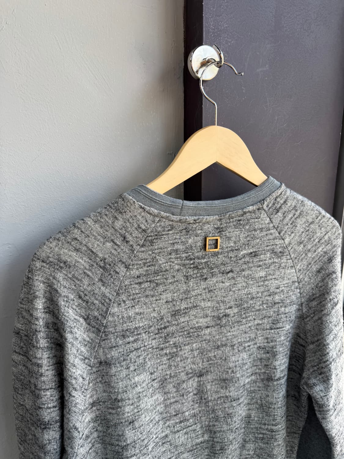 46/ 우영미 스퀘어 배색 맨투맨 상품이미지6