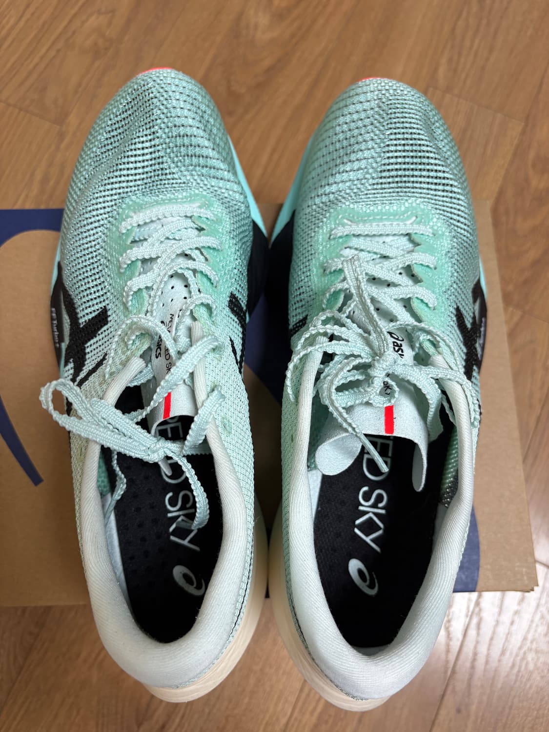 아식스 메타스피드 스카이파리 265 상품이미지2