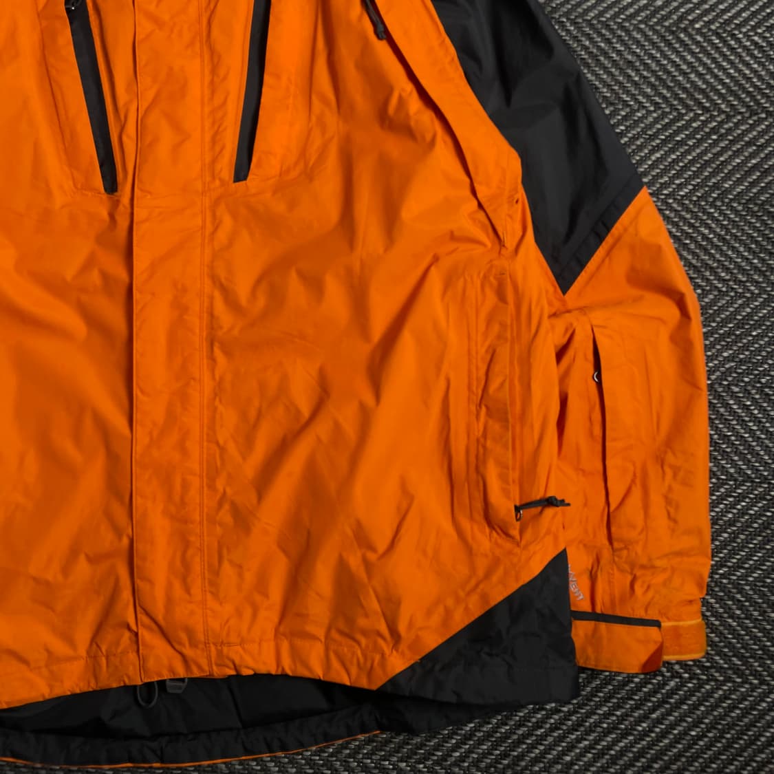 노스페이스 하이벤트 올드스쿨 투인원 마운틴 점퍼o 3754 상품이미지3