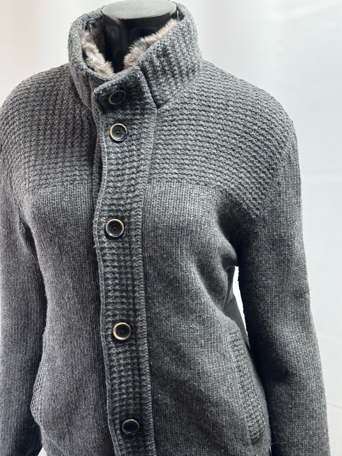 henry cottens / 헨리코튼 버튼 니트 가디건 상품이미지2