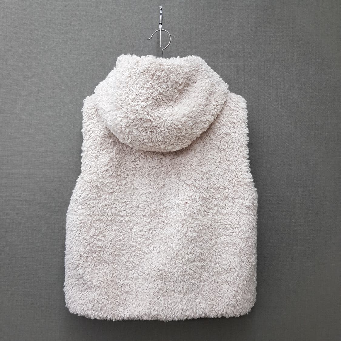 코스 COS 에코퍼 후드 베스트 36사이즈 상품이미지5