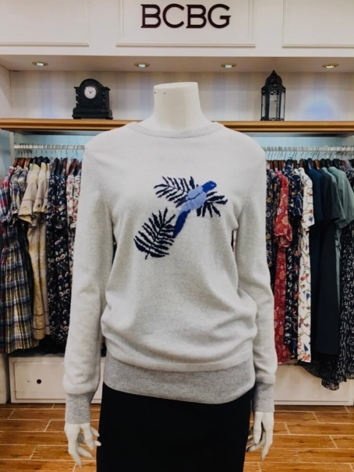 BCBG 니트 티셔츠 상품이미지1