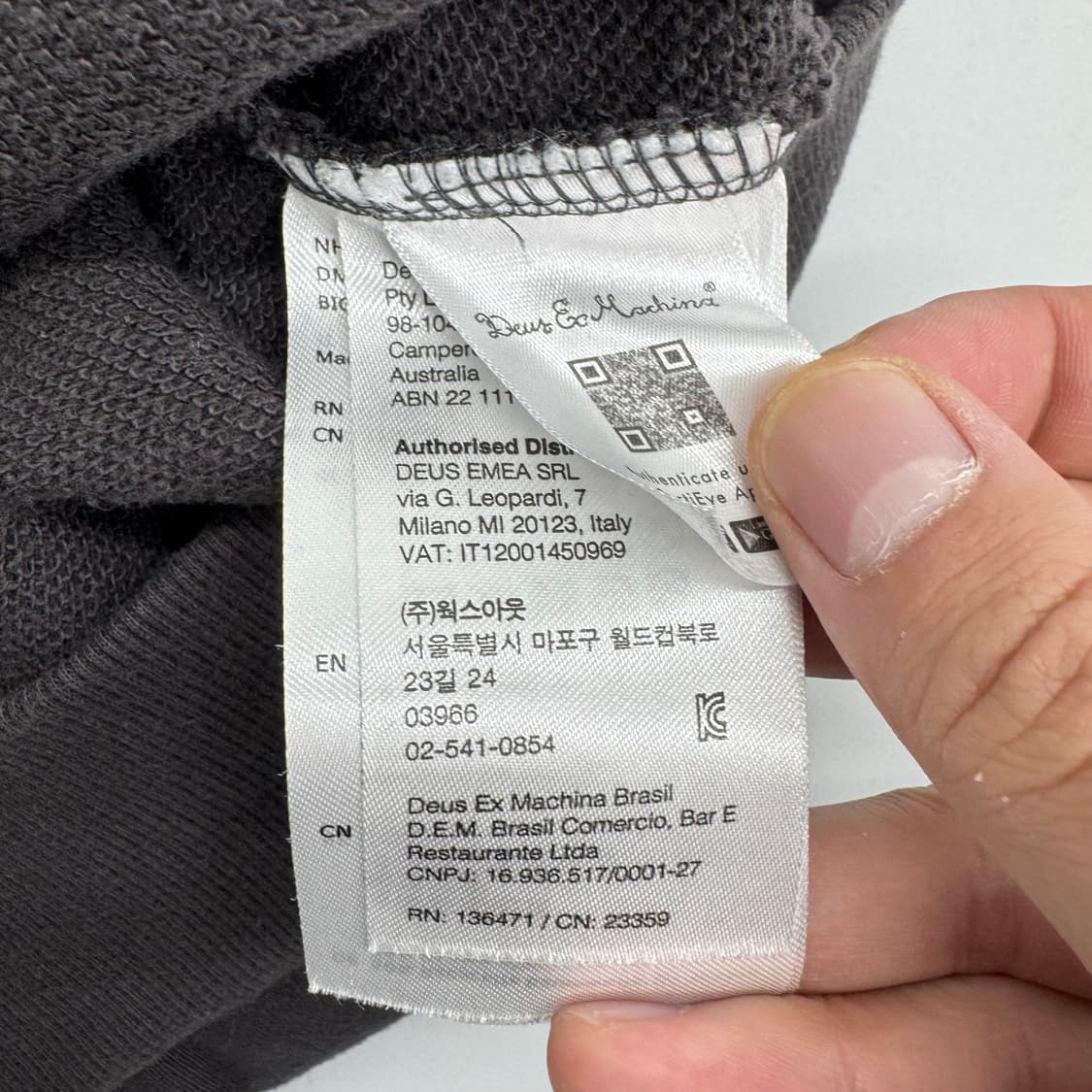 데우스 맨투맨  상품이미지7