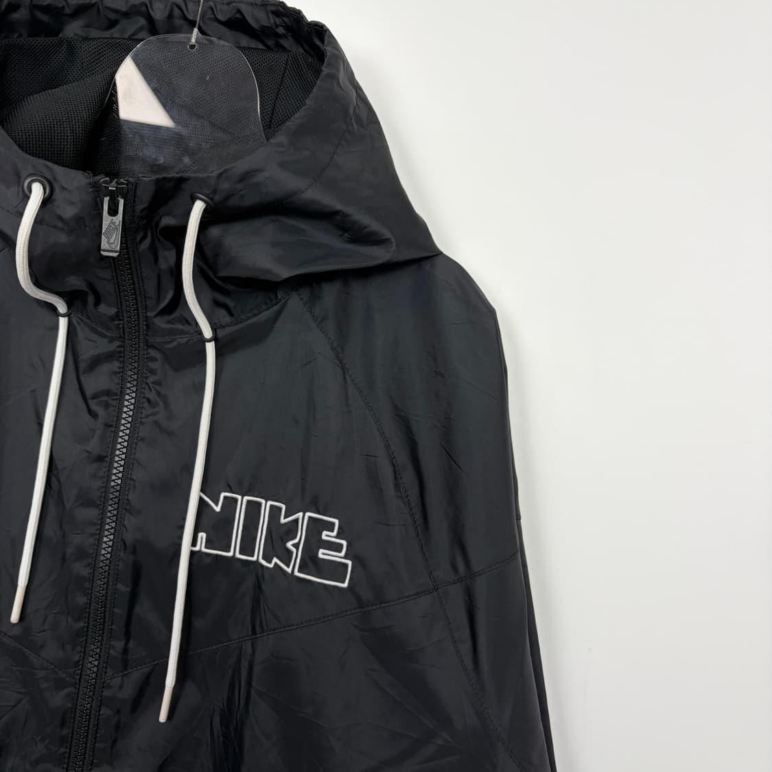 나이키 후드 바람막이 자켓 상품이미지4