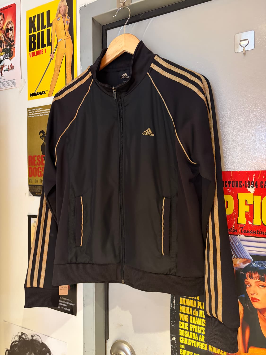 아디다스 블랙 골드 트랙탑 져지 상품이미지1