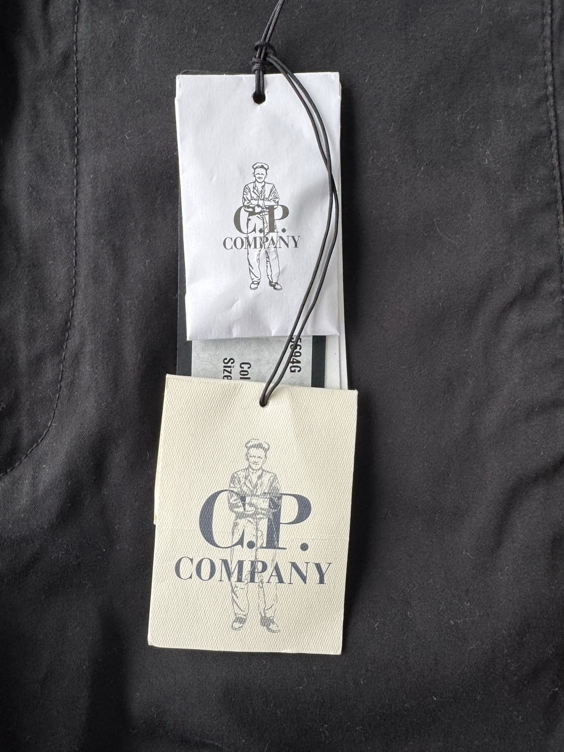 C.P. COMPANY 카고 디테일 테크 팬츠 상품이미지3