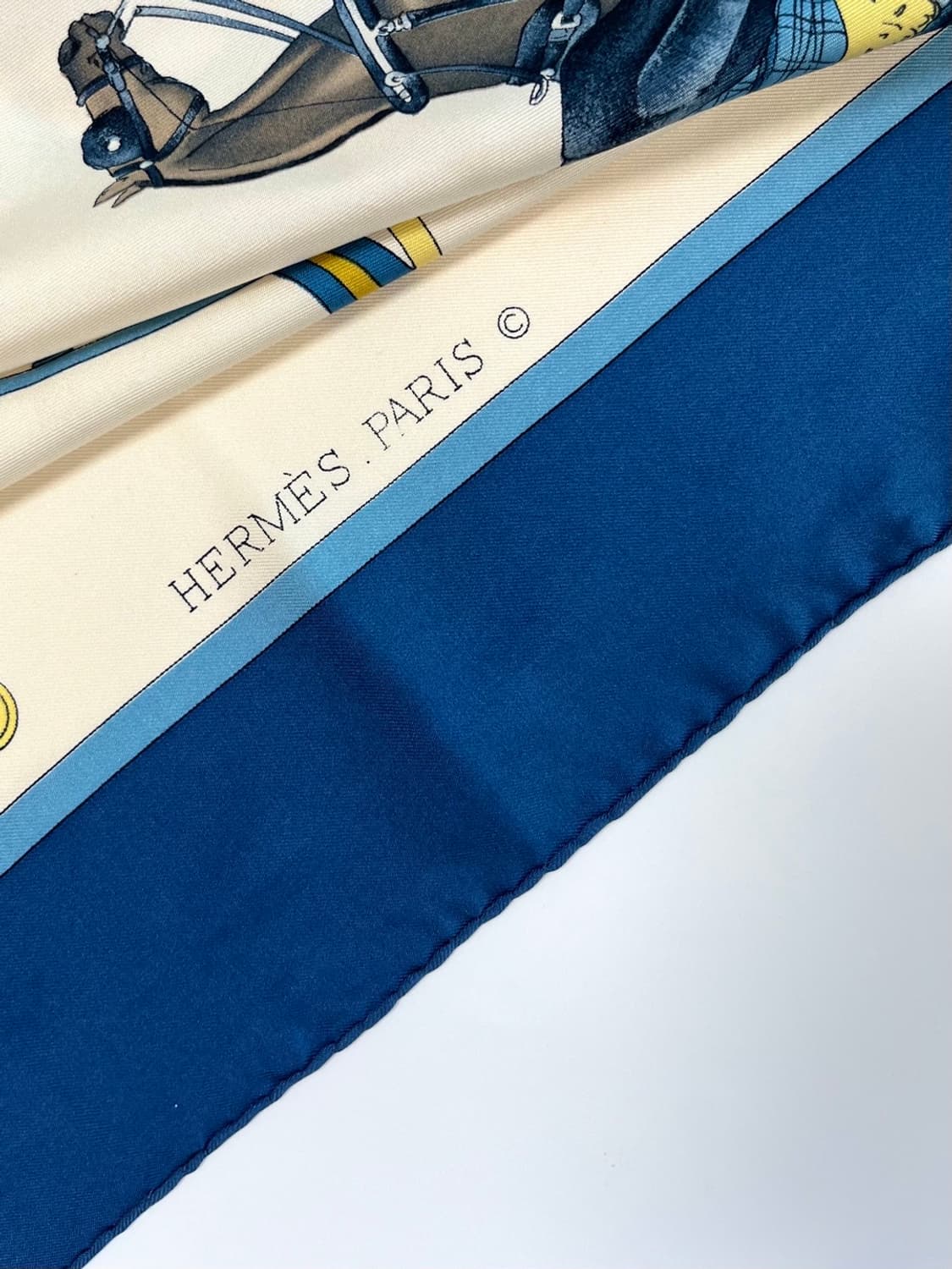 Heremes (에르메스) 카로시에 실크 까레 90 상품이미지3