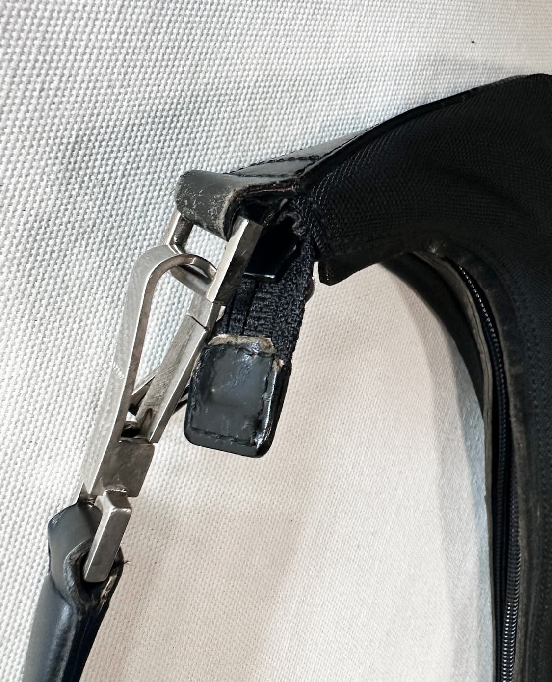 GUCCI one-shoulder nylon bag 상품이미지8