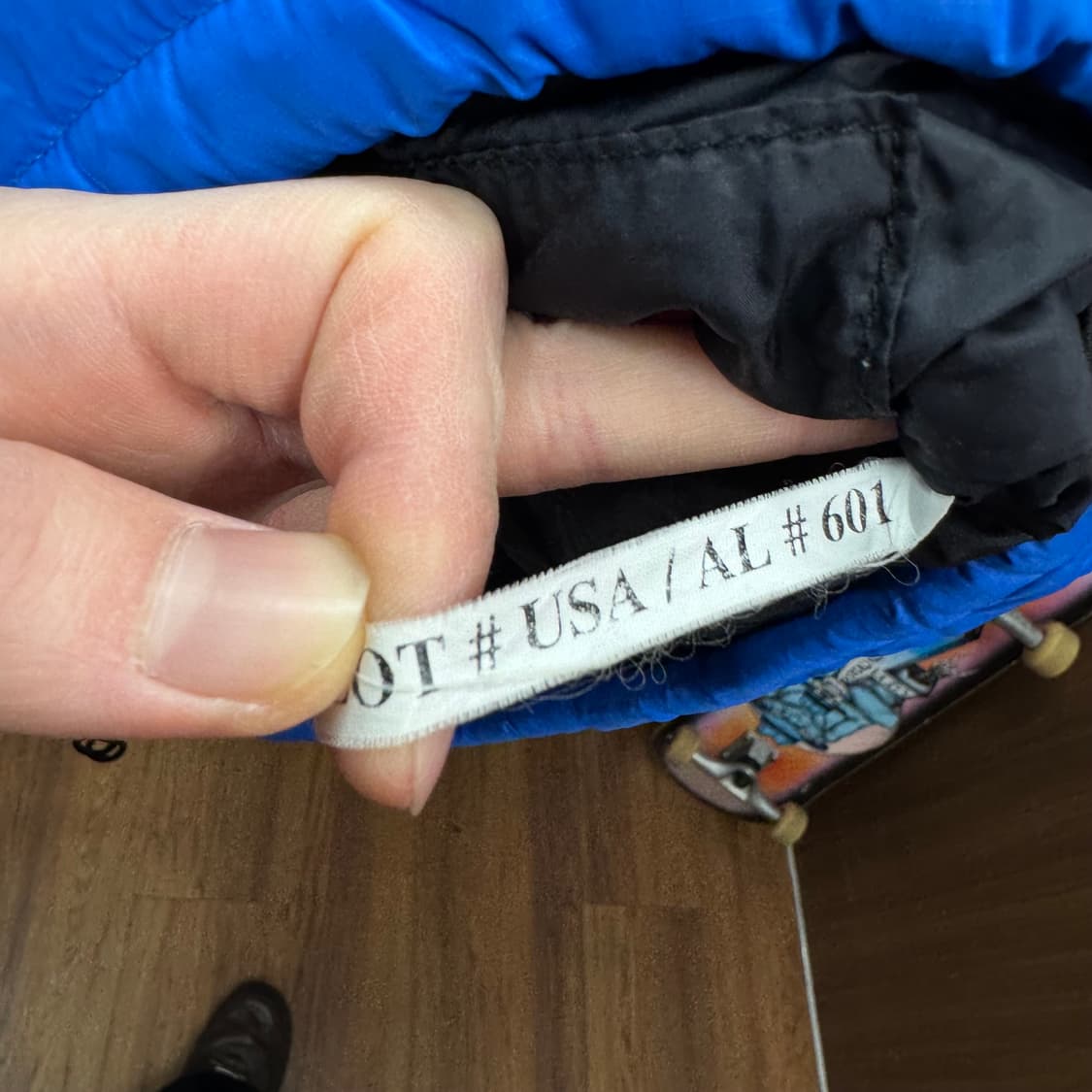 노스페이스 패딩 베스트 하이넥 투포켓 포인트 블루 블랙 배색 상품이미지7