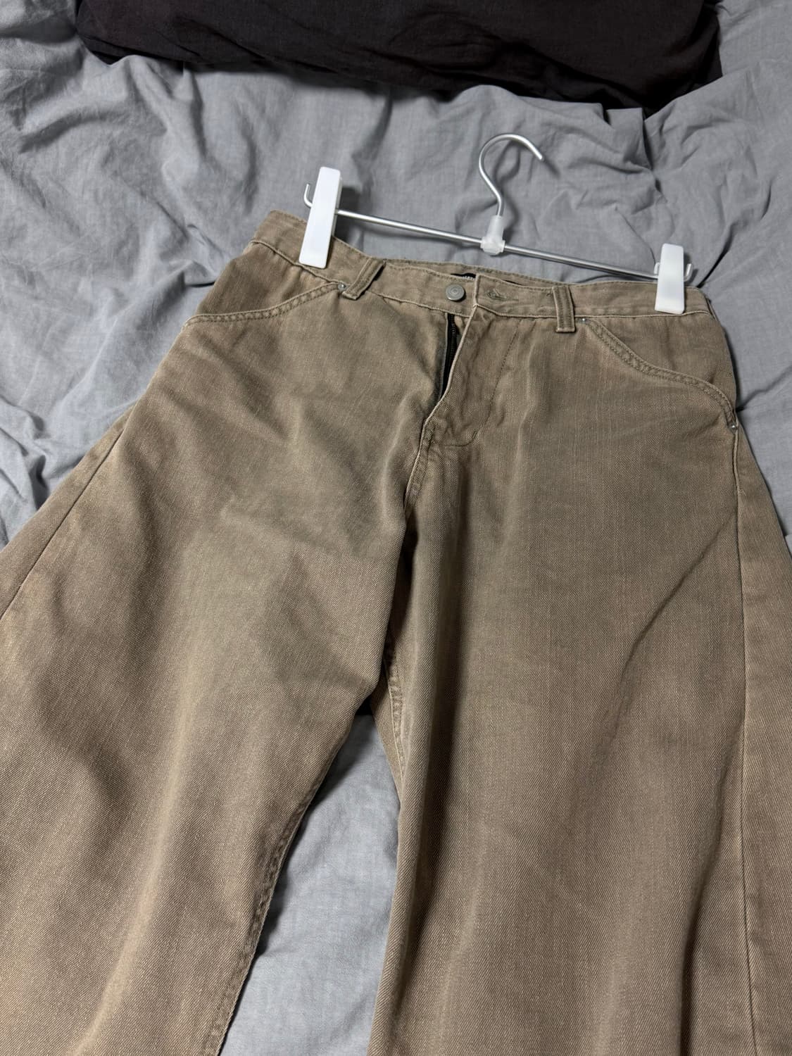 해칭룸 커브드진 워시드 올리브 2사이즈 상품이미지2