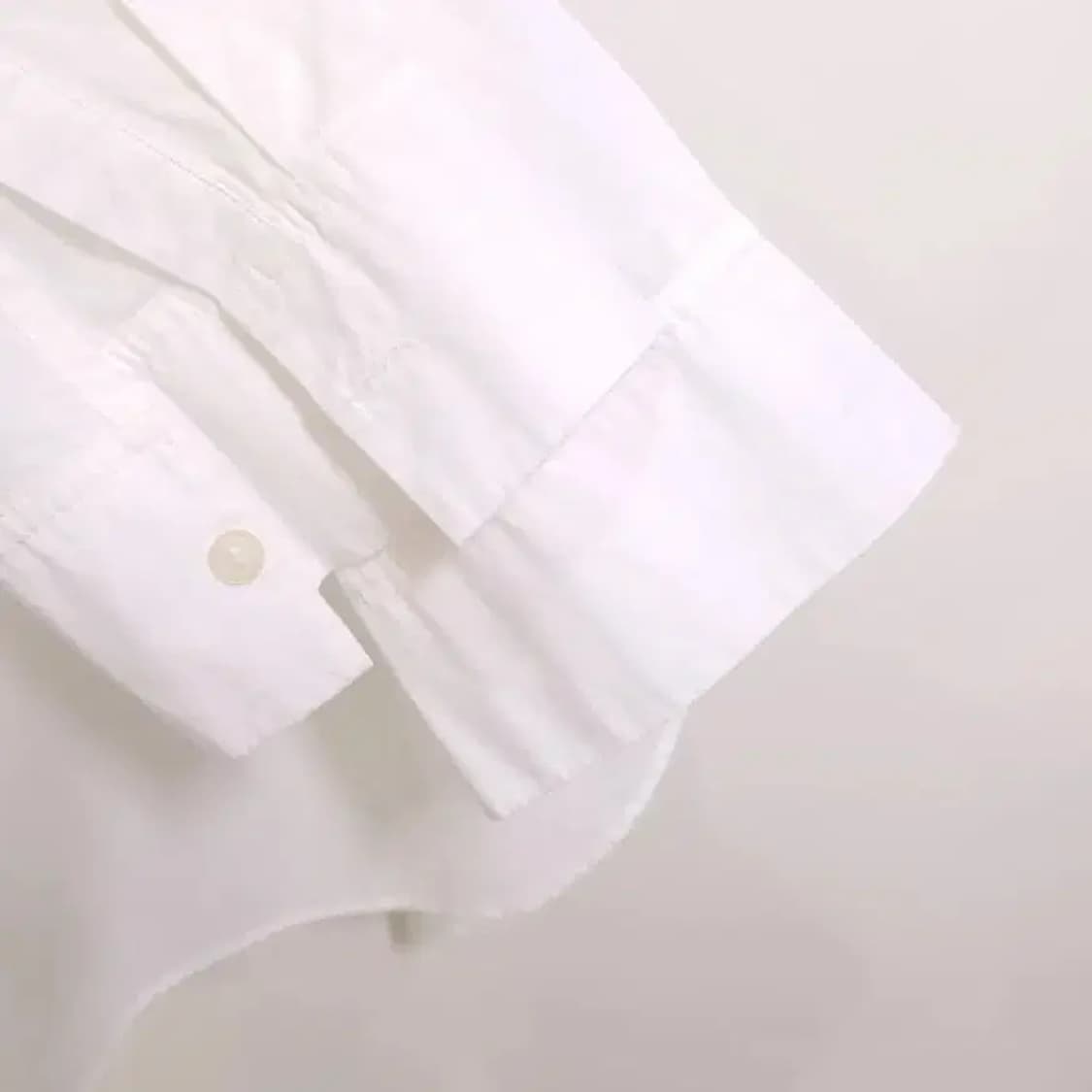 코스 화이트 오버핏 셔츠 상품이미지5