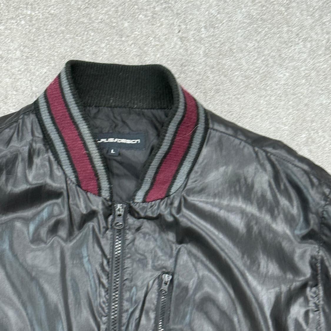 NYLAUS 블랙 유광 점퍼 상품이미지5