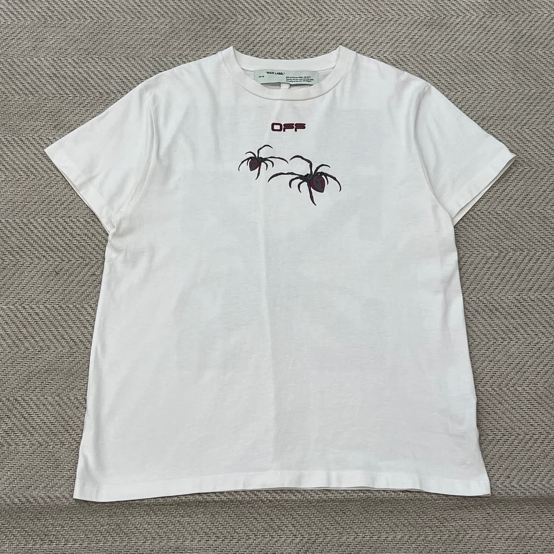 오프화이트 프린팅반팔티 r3370 상품이미지1