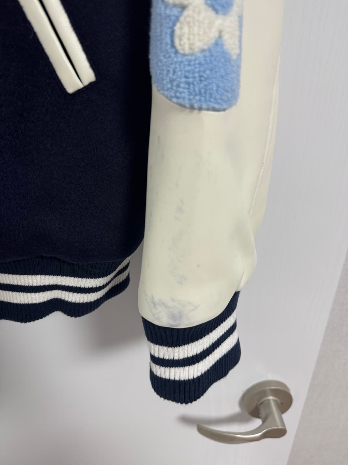 반디 더 핑크 래빗 바시티 자켓 상품이미지6