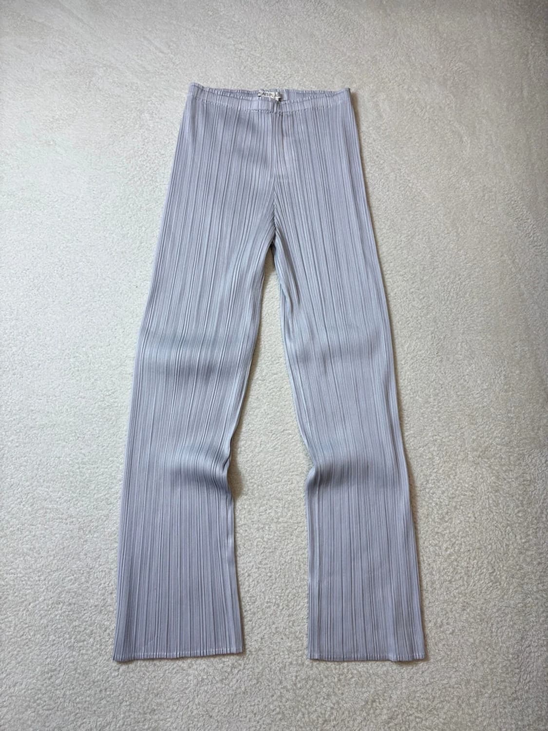 플리츠플리즈 이세이미야케 세미 부츠컷 팬츠 pn6153 상품이미지1