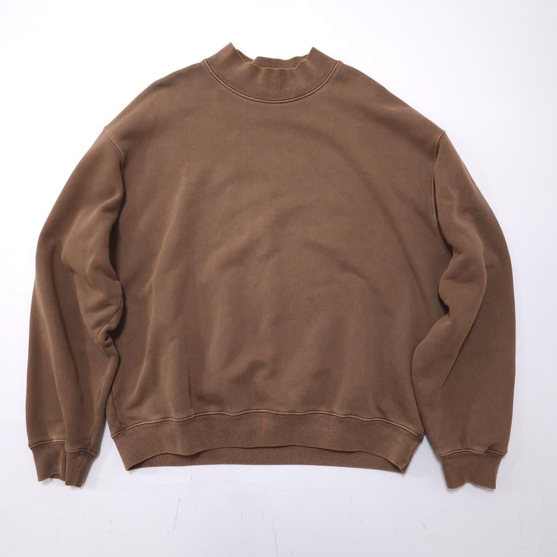 이지 yeezy 시즌6 모크넥 스웻셔츠 상품이미지2