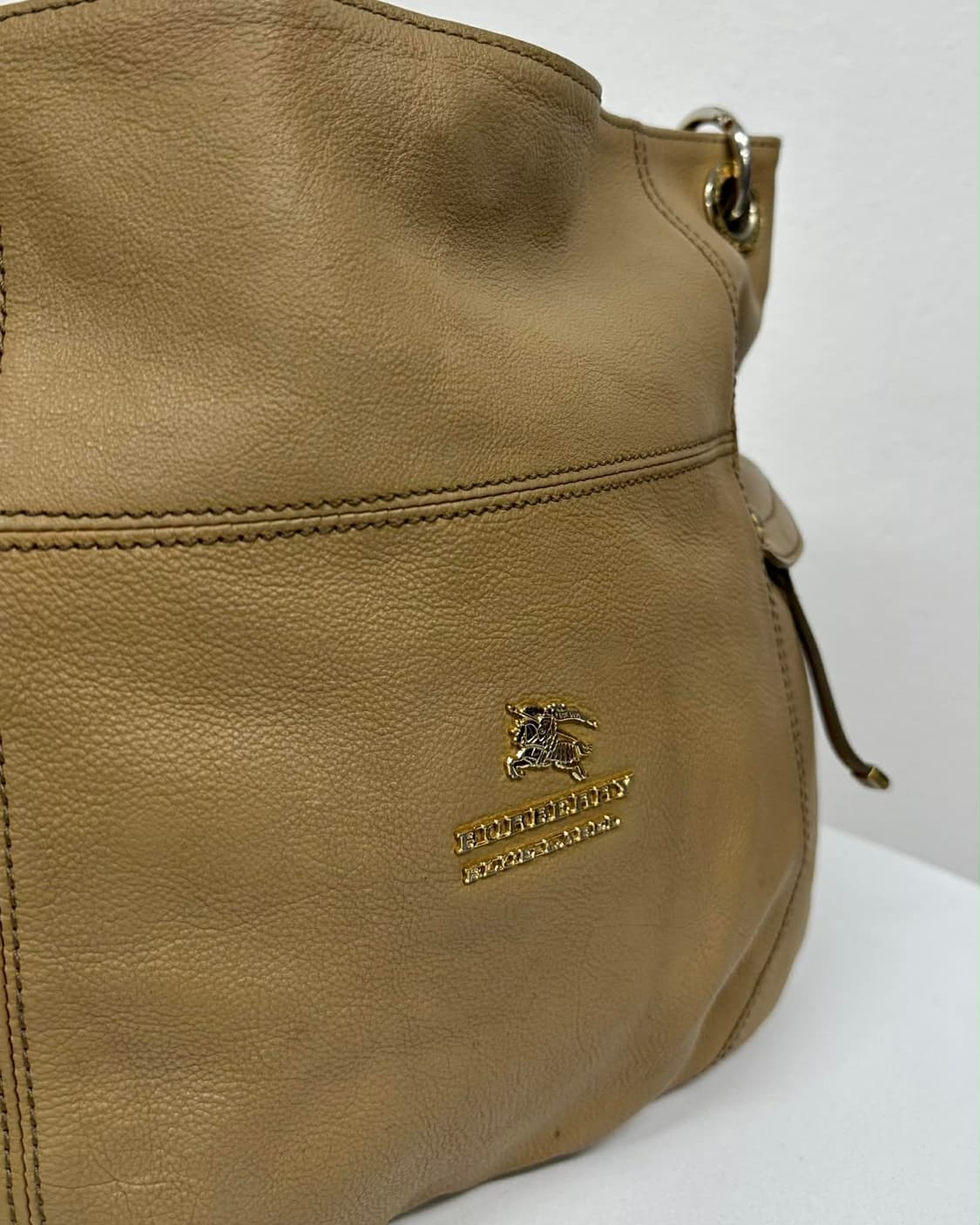 버버리 빈티지 금장 가죽 숄더 쇼퍼백 상품이미지8