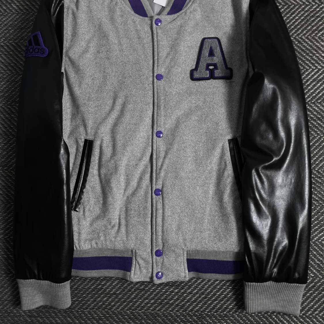 아디다스 빅로고 레더 스웻 바시티 자켓o 3691 상품이미지2