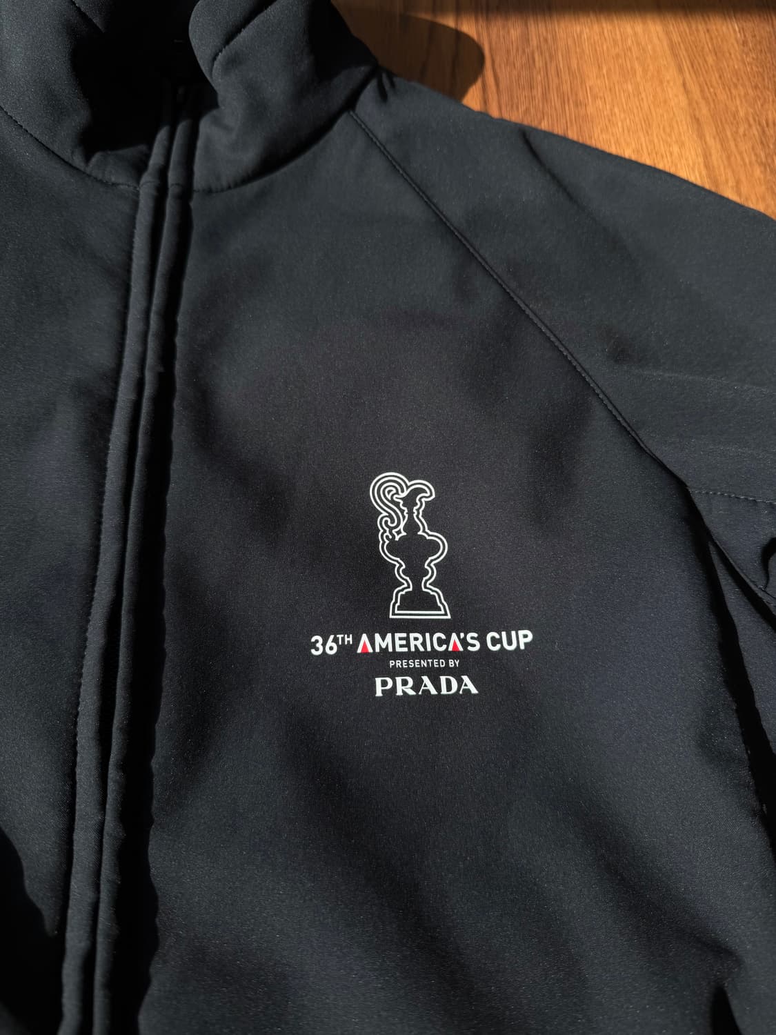 프라다 X North Sails 36th 아메리카컵 라인 자켓 상품이미지3