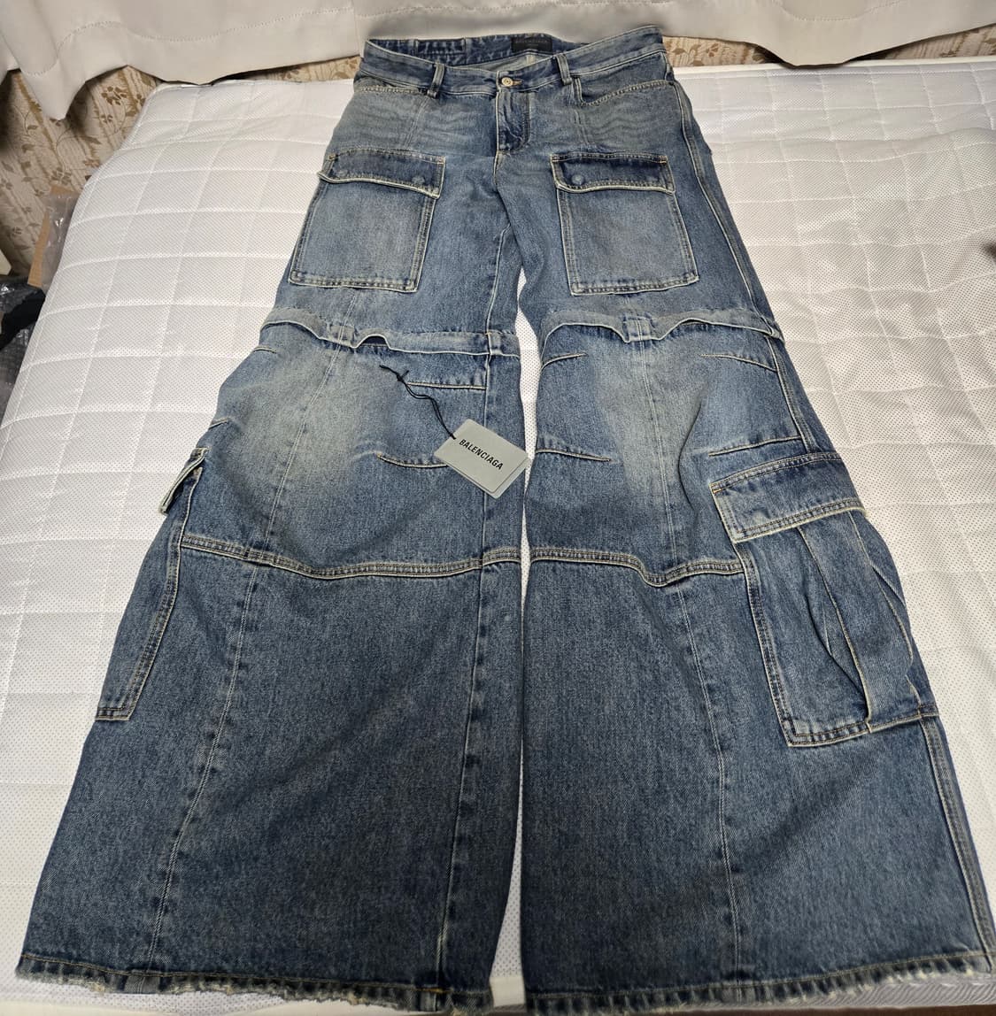 발렌시아가 플레어 카고 데님 팬츠 블루 상품이미지5