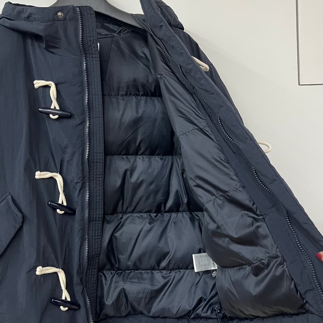 코드그라피 떡볶이 더플 블랙 후드 패딩 상품이미지7