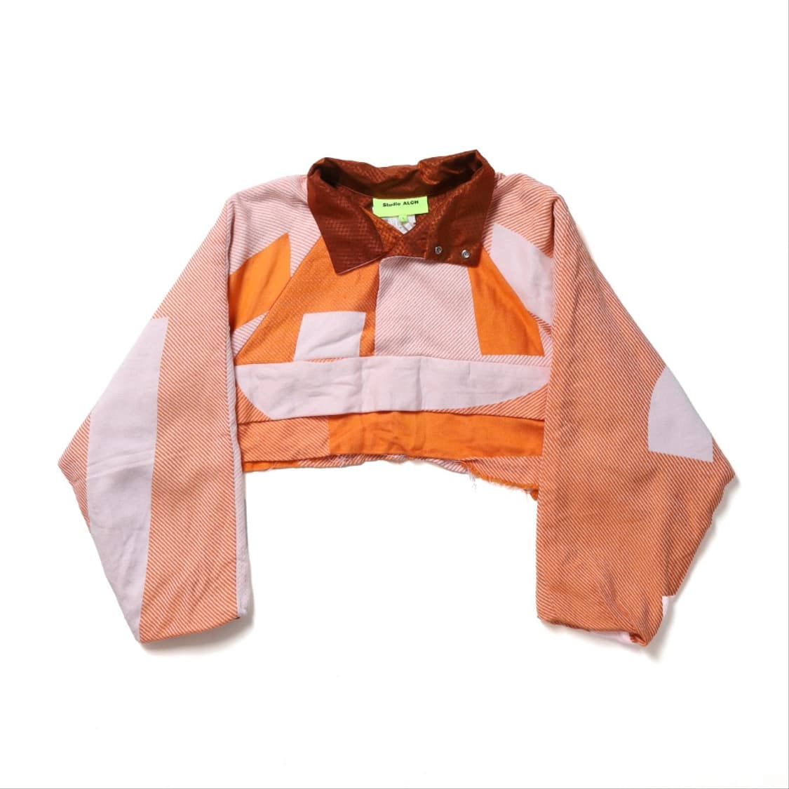 Studio ALCH Pattern Pullover

 상품이미지2