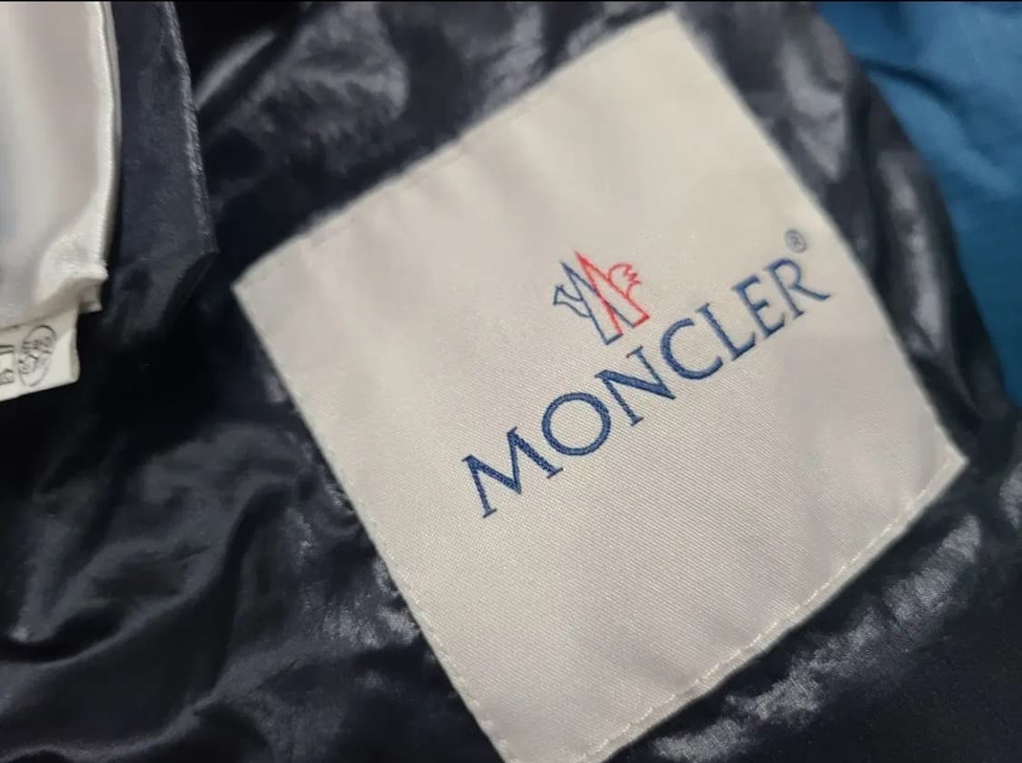 몽클레어 키즈 경량 패딩 조끼 블랙 상품이미지5
