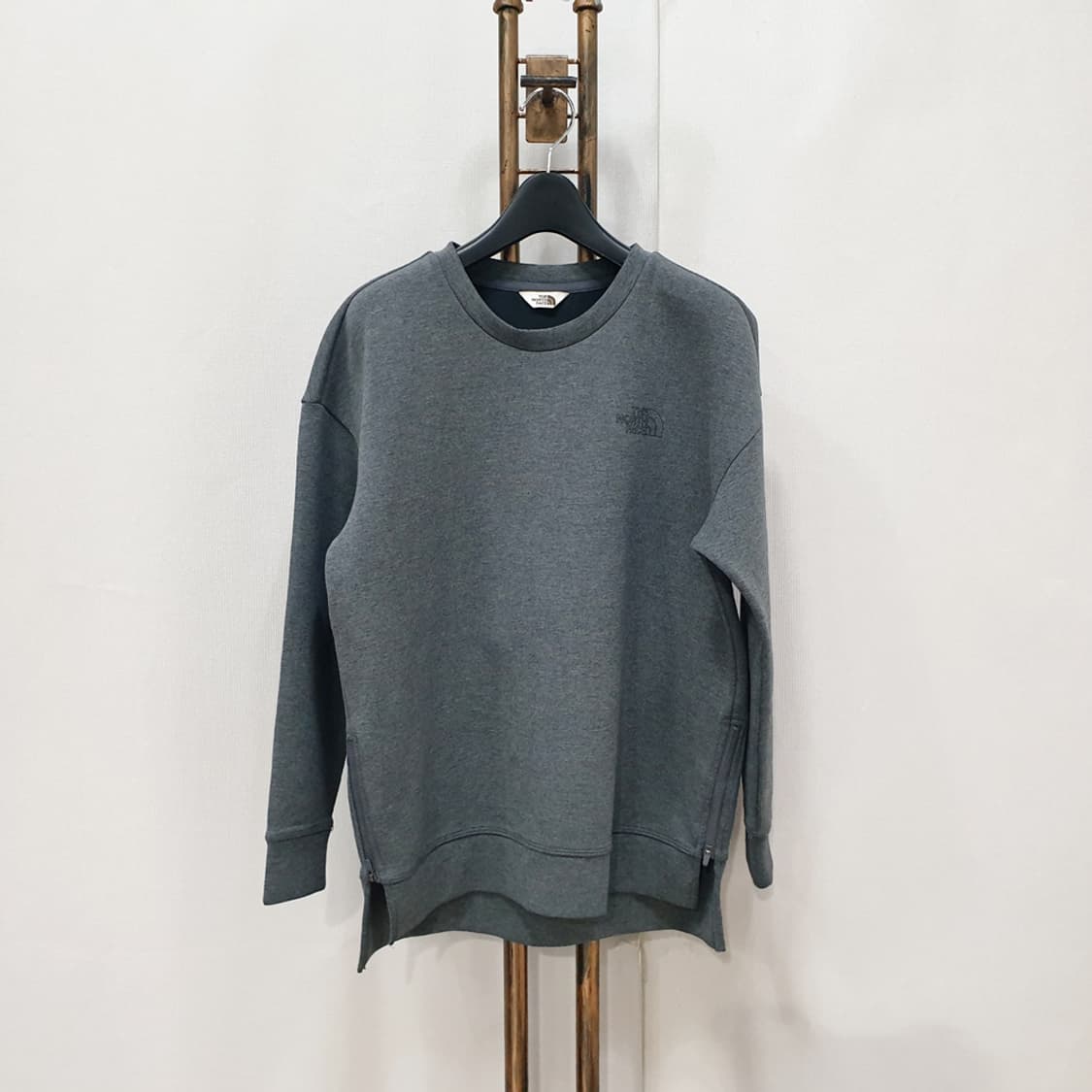 노스페이스 우먼 맨투맨 스웻셔츠 85(S) 상품이미지1