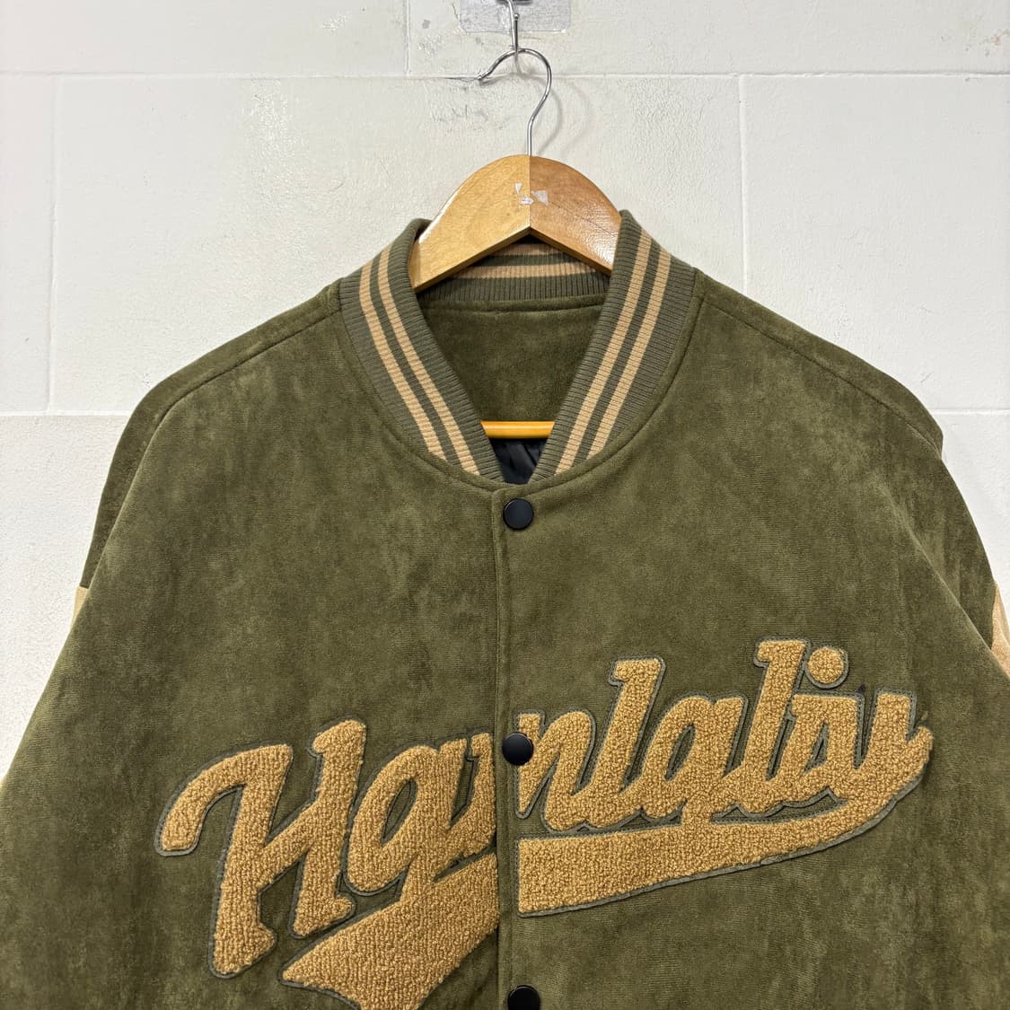90's 하나릴리 스웨이드 바시티 자켓 상품이미지2