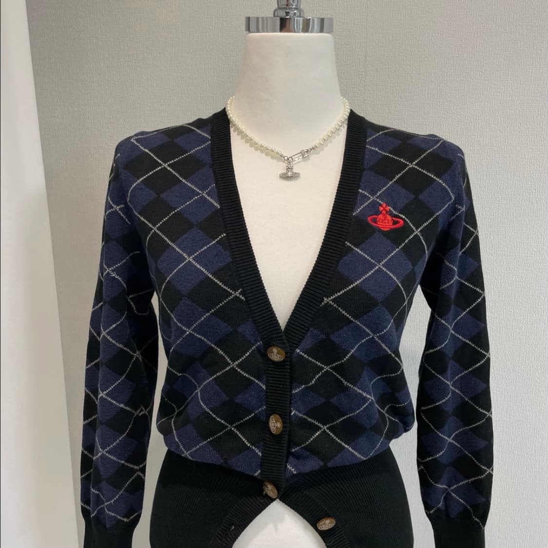 비비안웨스트우드 레드라벨 아가일 패턴 니트 가디건 상품이미지3
