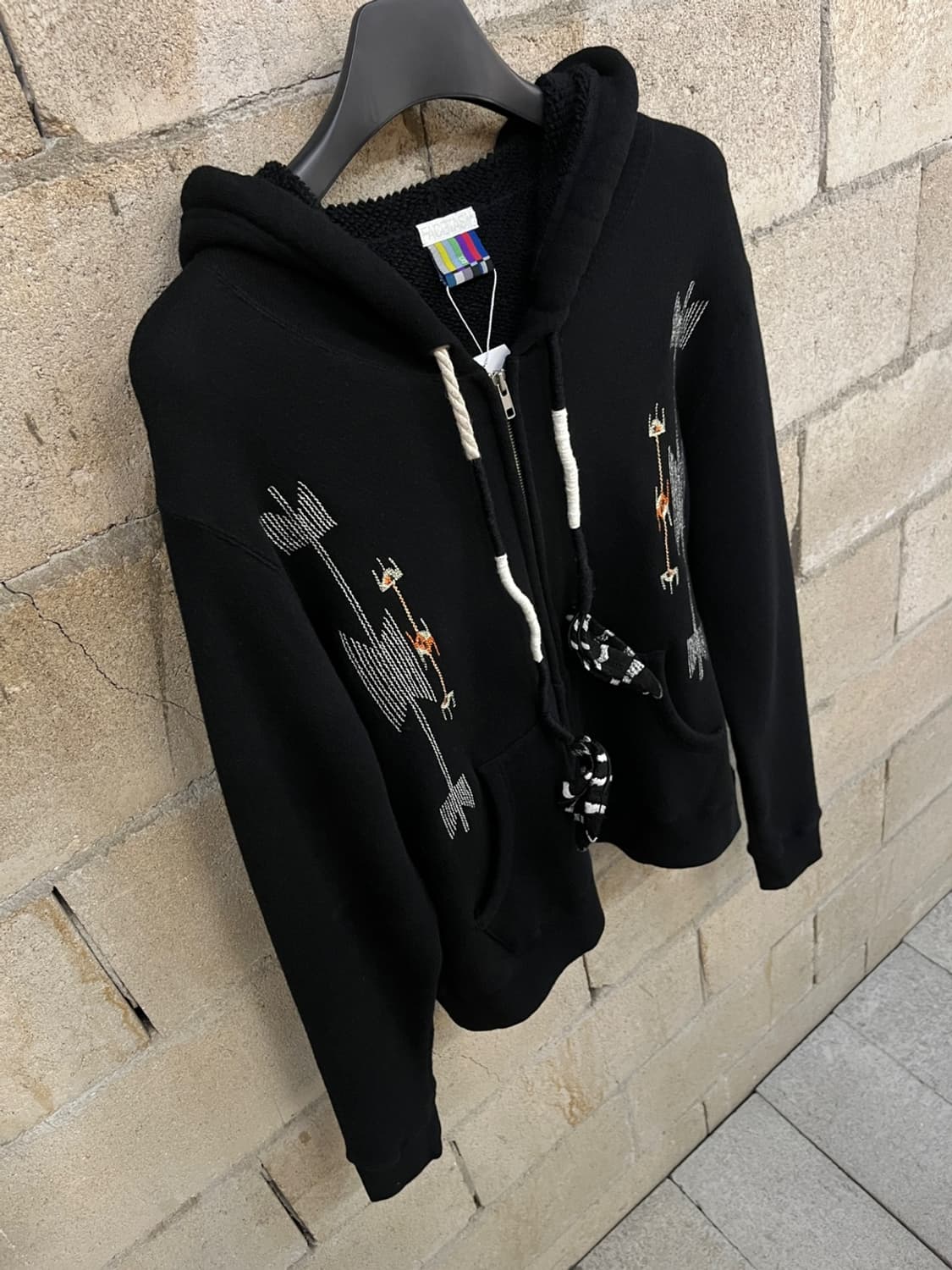 파세타즘 자수 프린지 후드 집업 상품이미지3