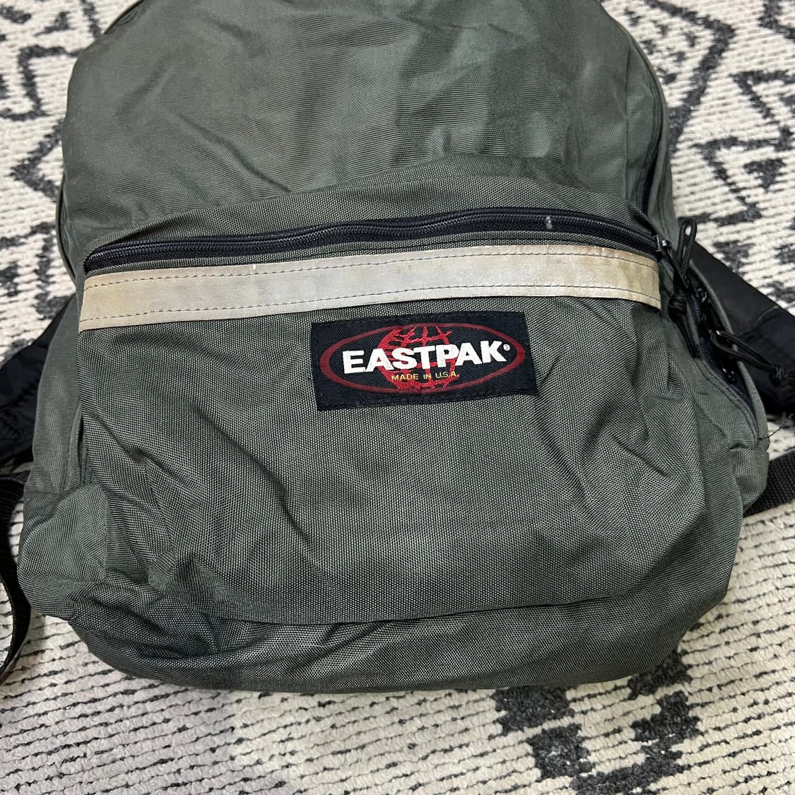 1990s Eastpak USA 이스트팩 리플렉티브 백팩 상품이미지2