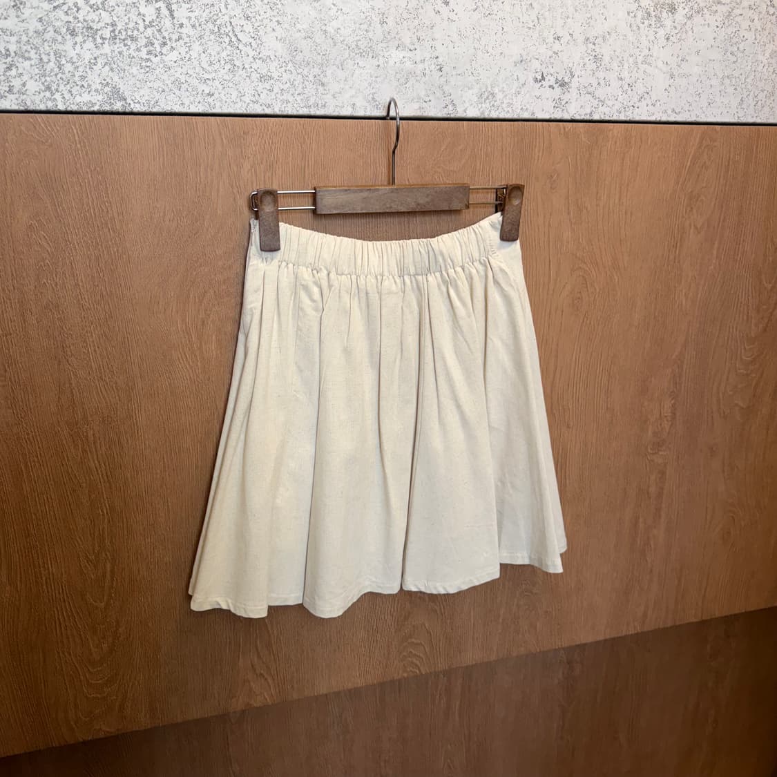 빈티지 린넨 밴딩 미디 스커트 무지 디테일 플레어핏 아이보리 상품이미지2