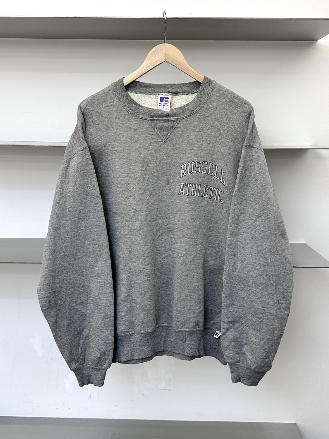 러셀 어슬레틱 90s U.S.A 크루넥 스웻셔츠 상품이미지1