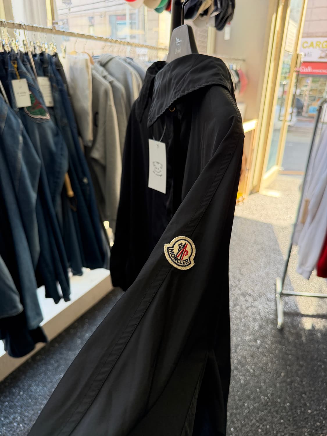몽클레어 바람막이 자켓 상품이미지2