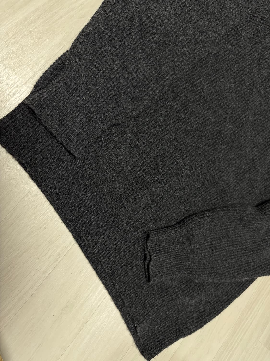 [2] phlannel 플라넬 램스울 니트 차콜 상품이미지3