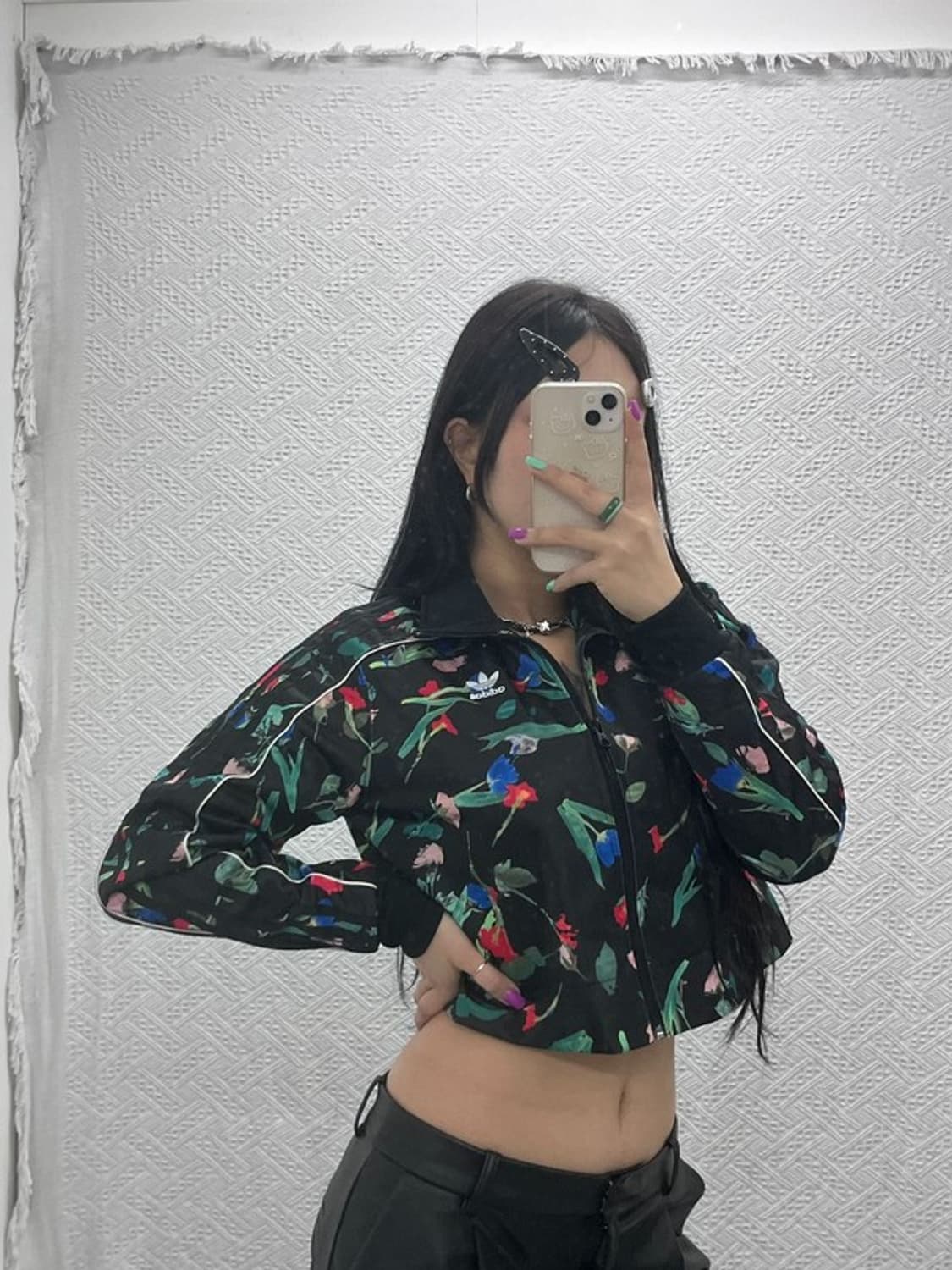 아디다스 키치무드 플라워 프린팅 크롭 져지 집업 XS C07019 상품이미지1