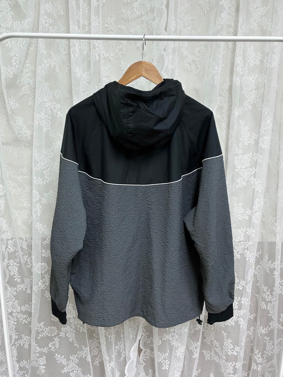 M) 나이키 해외판 리버시블 바람막이 그레이 블랙 상품이미지2