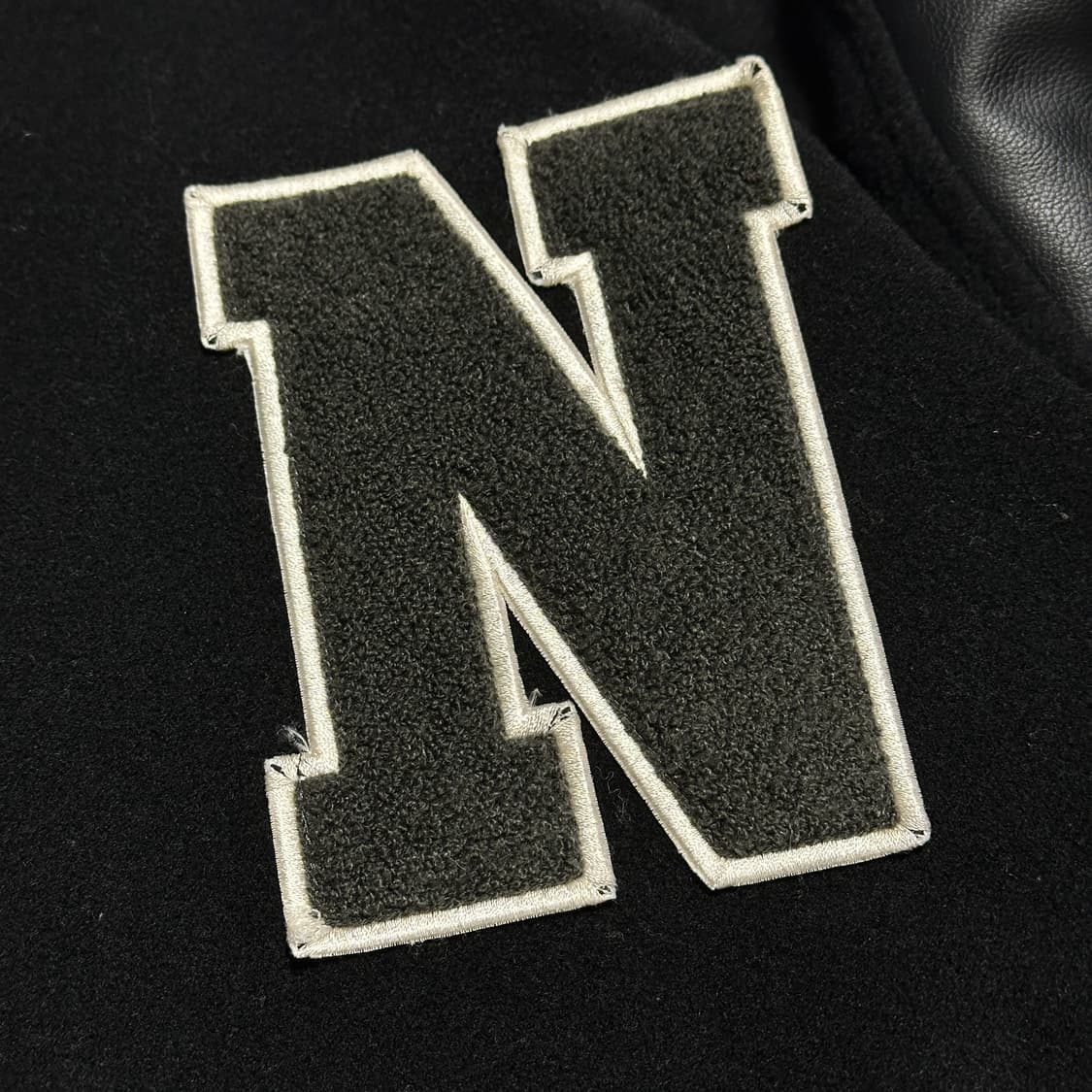 NBA 브루클린 네츠 바시티 자켓 상품이미지8