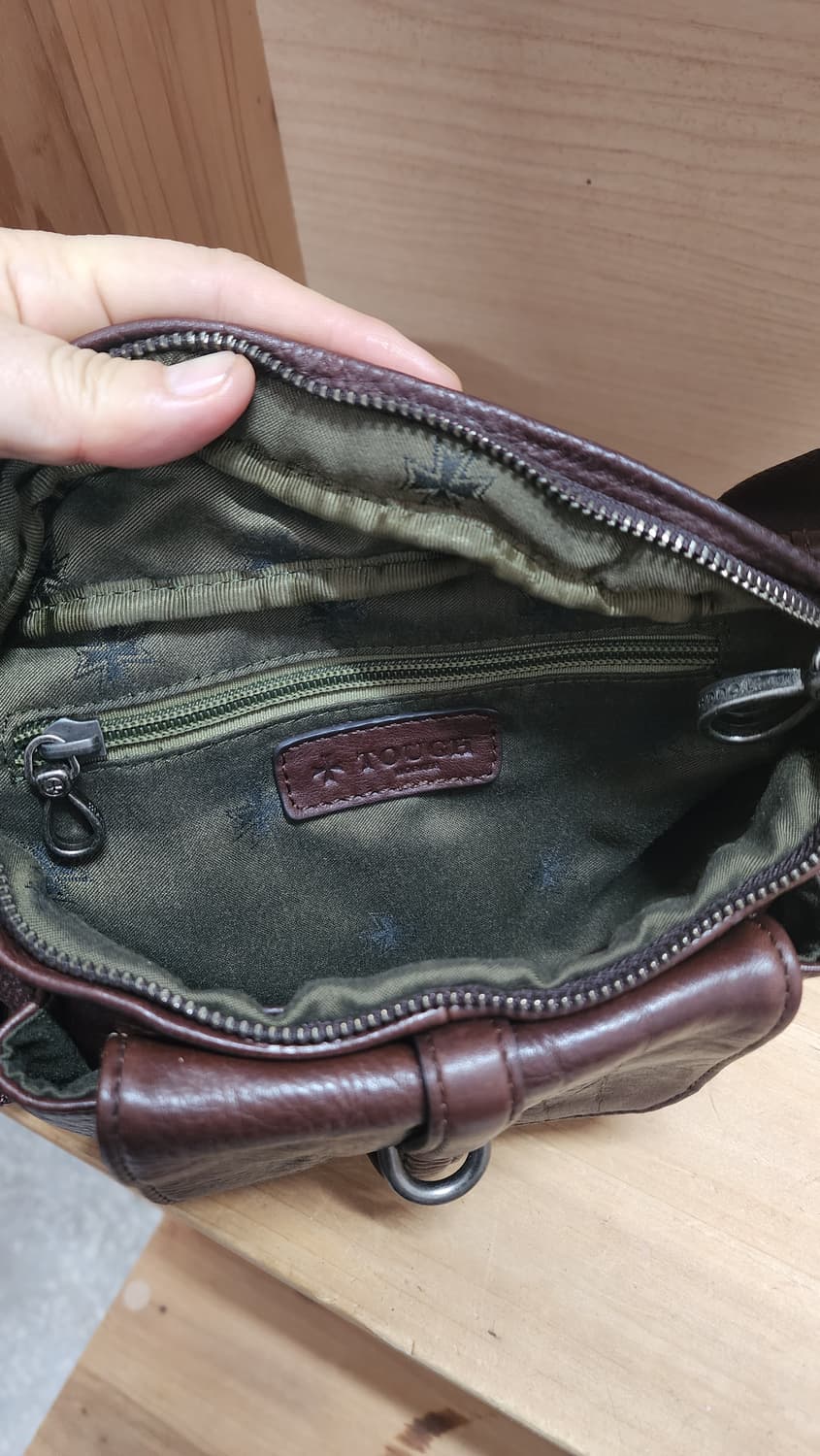 TOUGH 브라운 가죽 웨이스트백 힙색 상품이미지5