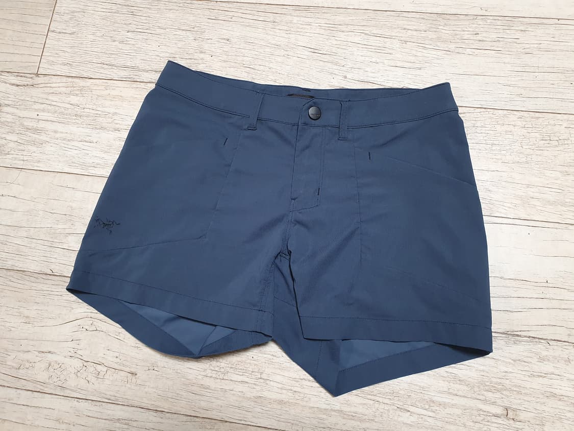 아크테릭스 여성 반바지(카일라 숏) 허리27~28아크테릭스 우먼즈 카일라 상품이미지1