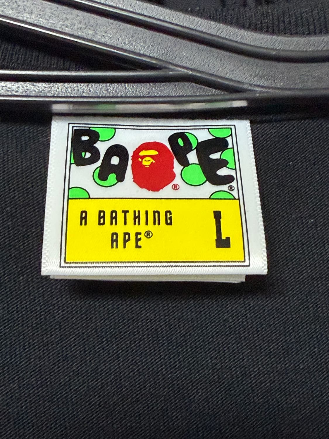 베이프 오사카 스토어 반팔 L 상품이미지3