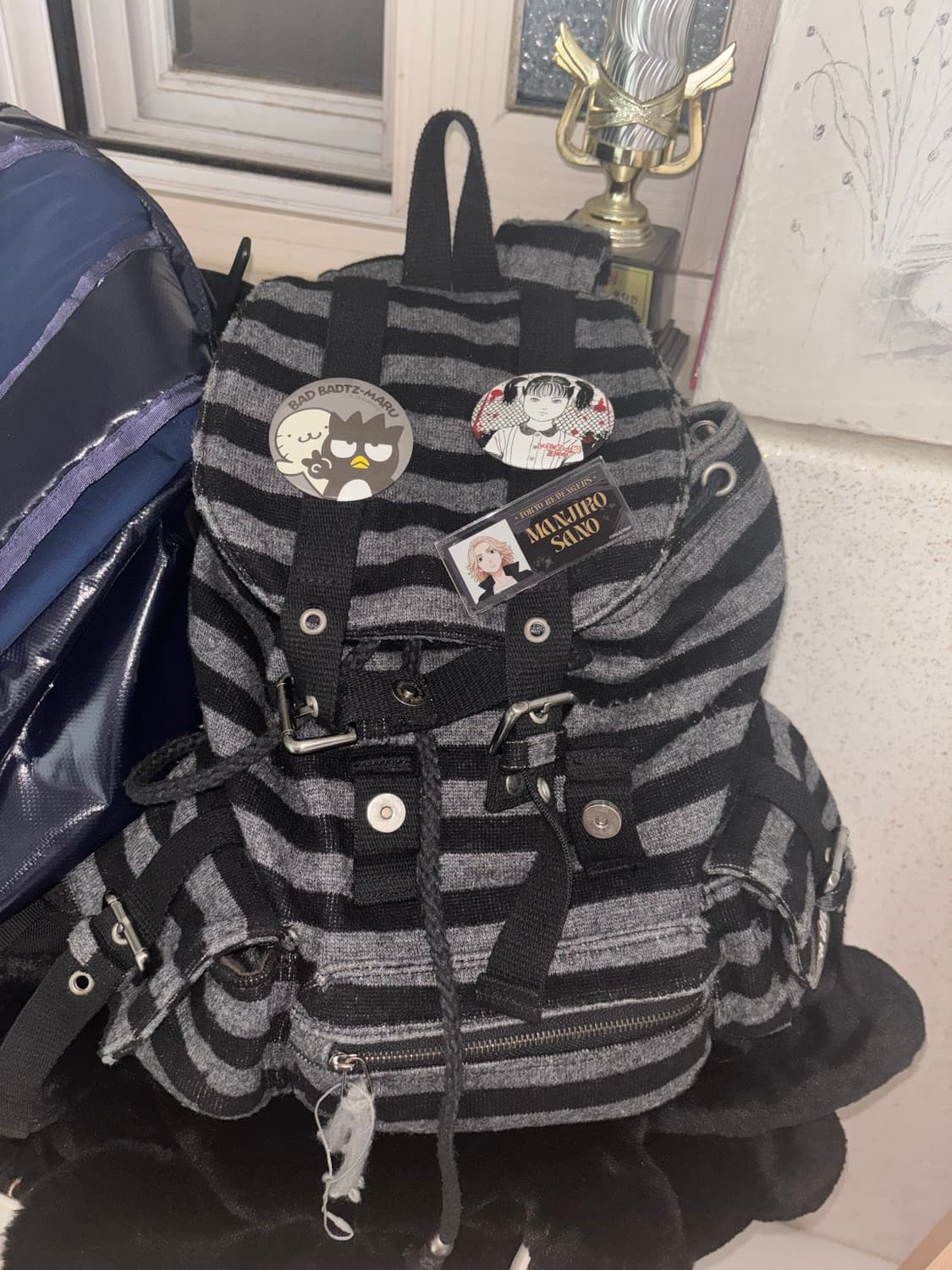 텐스댄스 스트라이프 백팩 상품이미지1