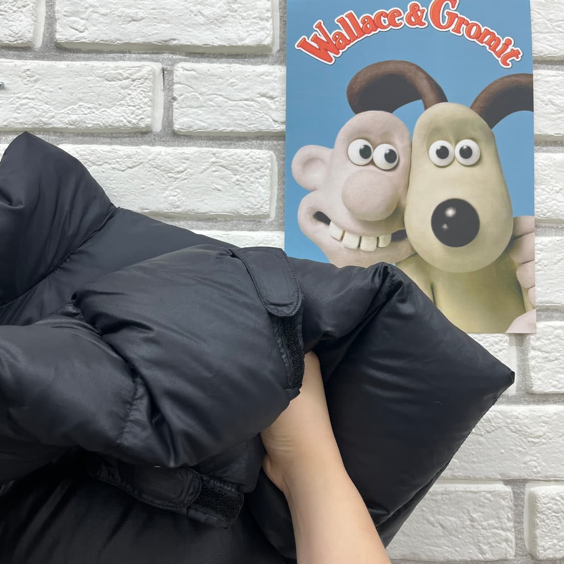 노스페이스 블랙  눕시700 패딩-S 90 상품이미지5