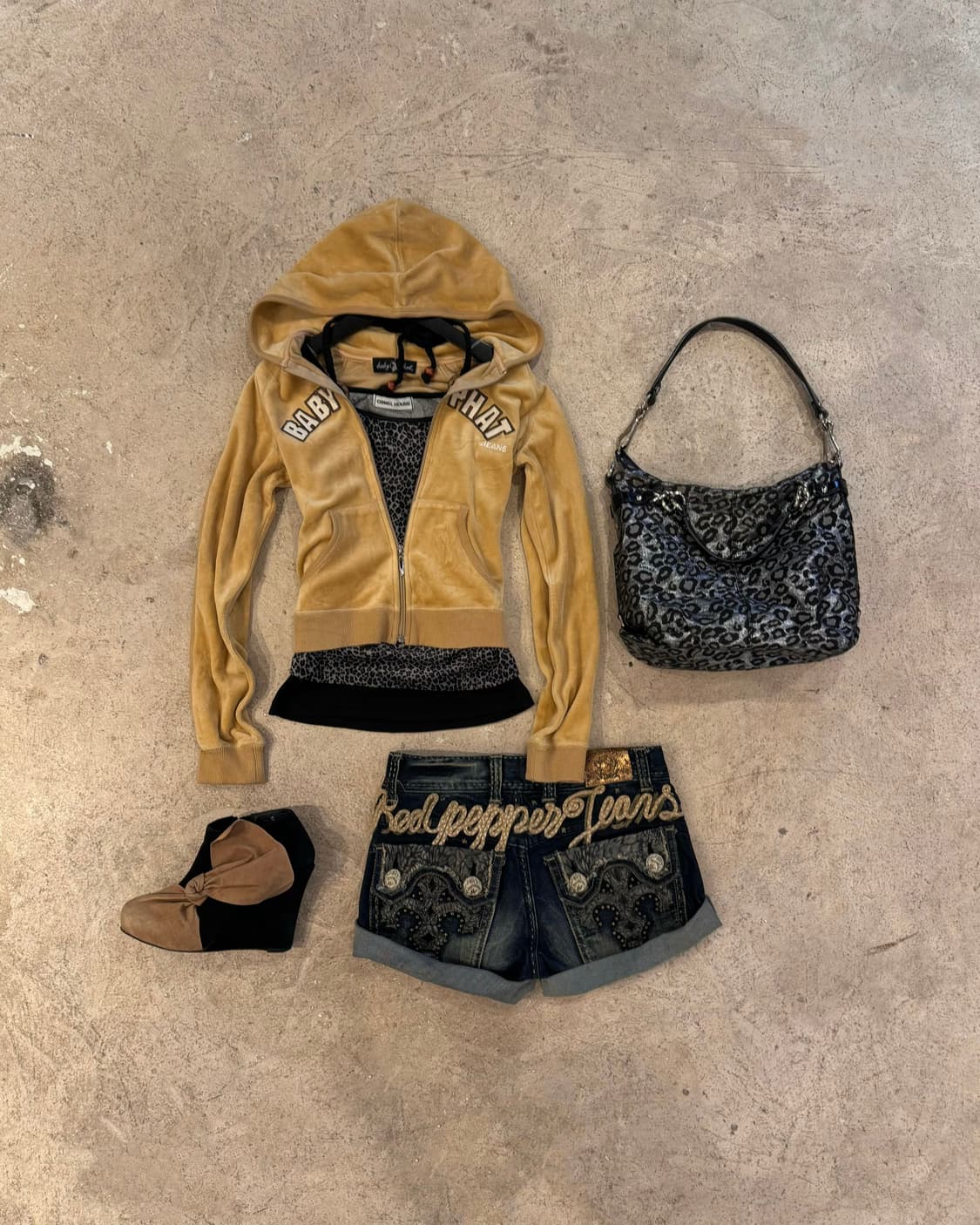 벨벳 크롭 후드집업 상품이미지4