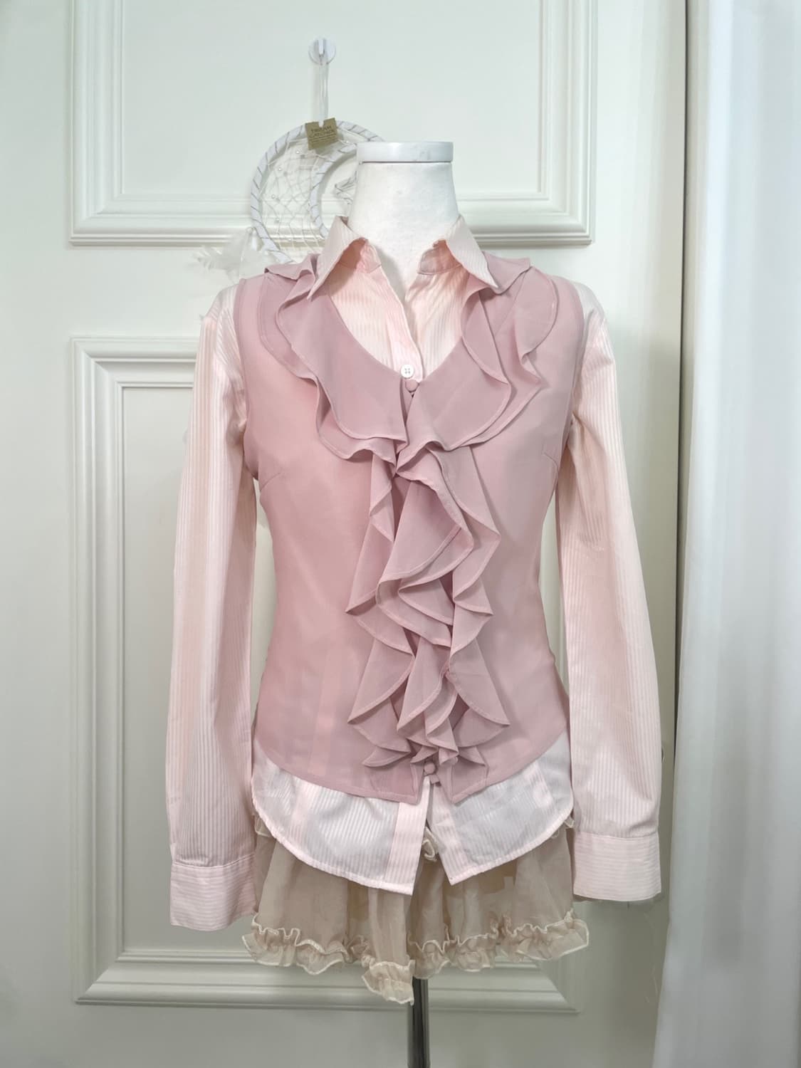 pink ruffle sleeveless blouse 상품이미지5